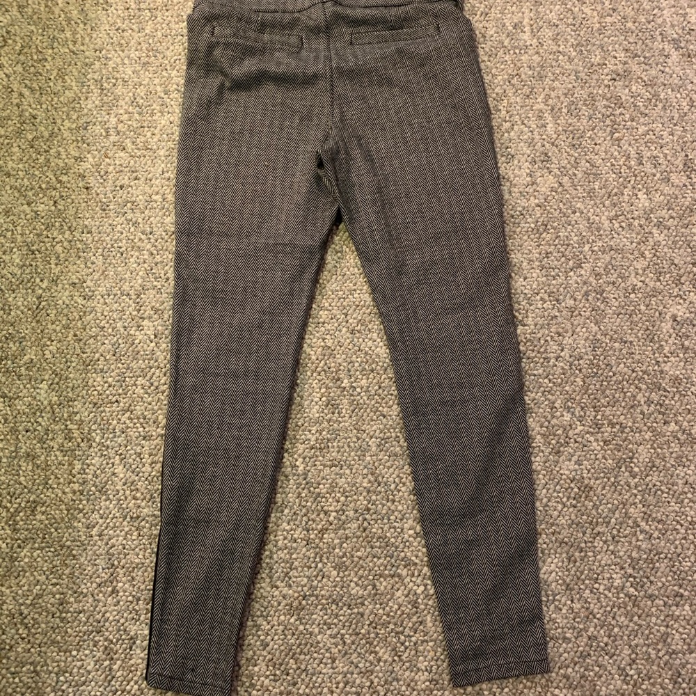 Hue black and white pants - gently used size M